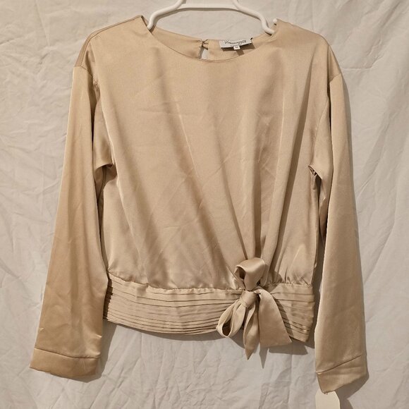 Philharmonie by Grace Women's Top with Bow Satin Size M NWT - Picture 1 of 4